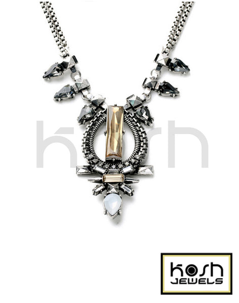 ELIZABETH STATEMENT NECKLACE