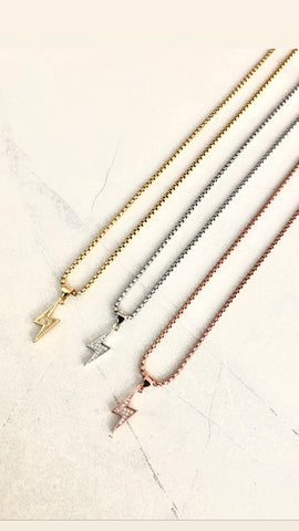 PAVÉ MINI PENDANT NECKLACE - ÉCLAIR