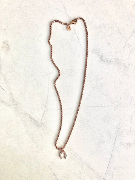 PAVÉ MINI PENDANT NECKLACE - HORSESHOE