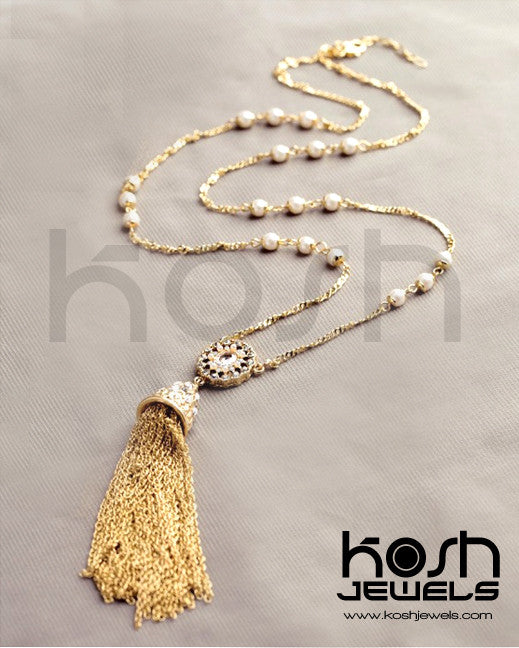TASSELS & PEARLS NECKLACE